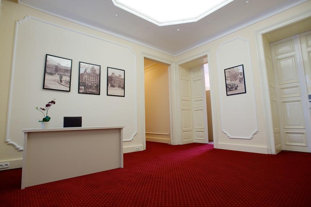 Andrassy Thai Hotel Budapest Eksteriør billede