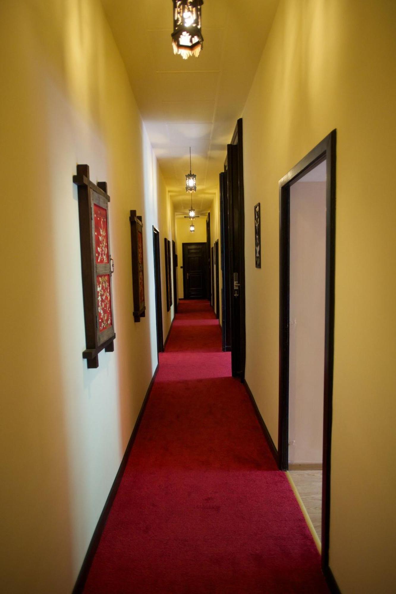 Andrassy Thai Hotel Budapest Eksteriør billede