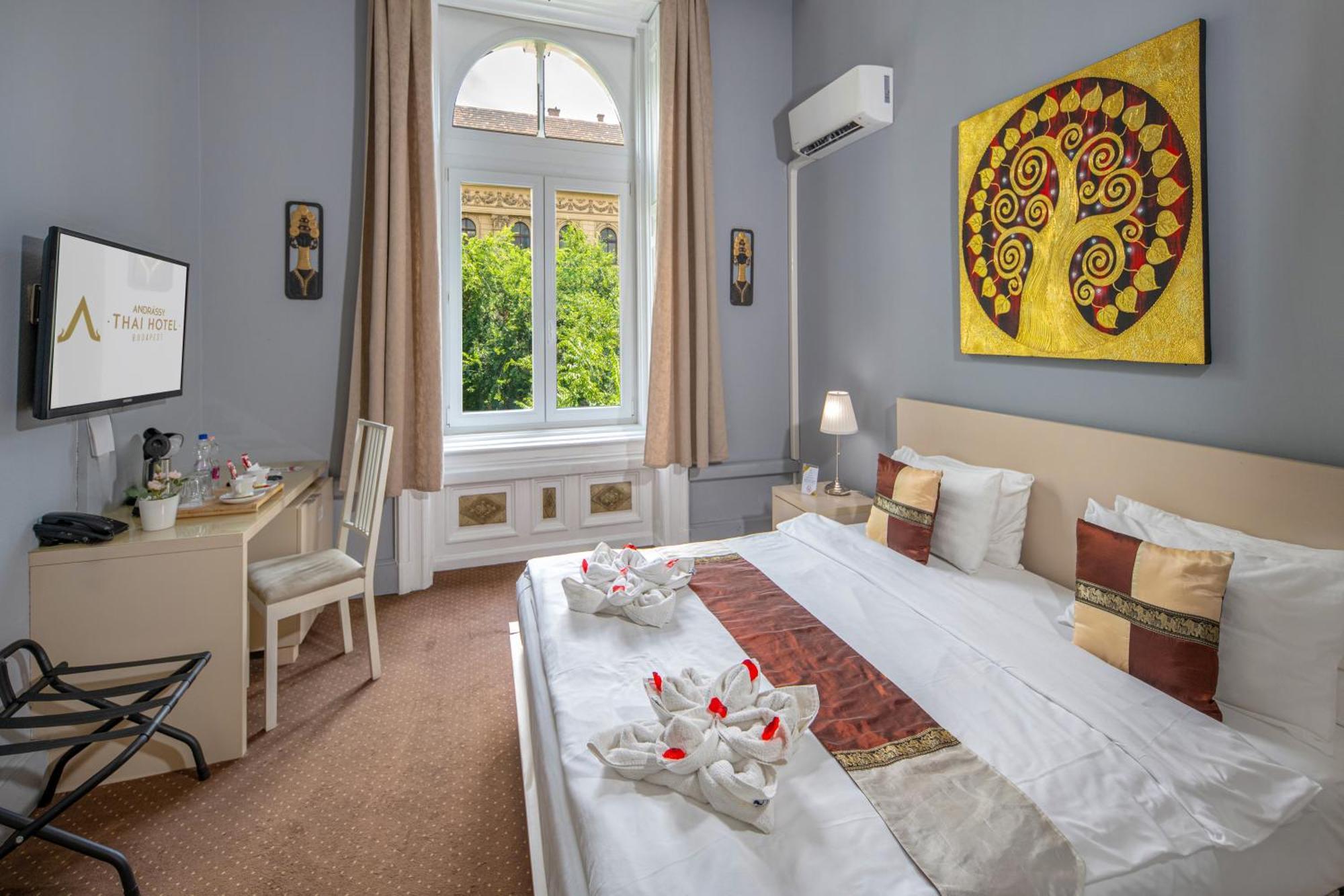 Andrassy Thai Hotel Budapest Eksteriør billede