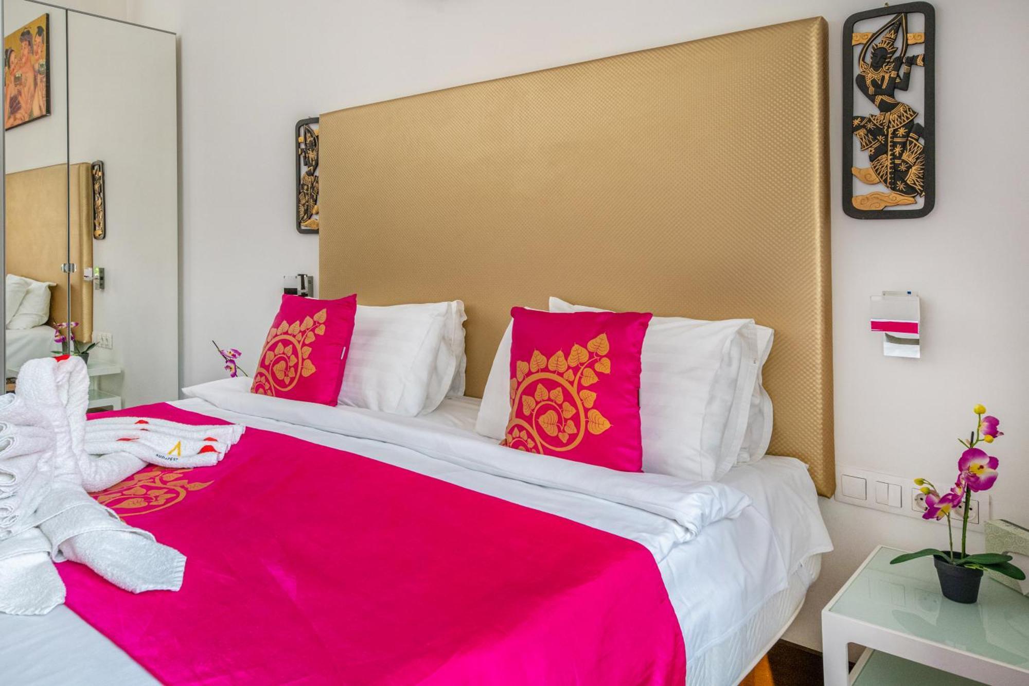 Andrassy Thai Hotel Budapest Eksteriør billede