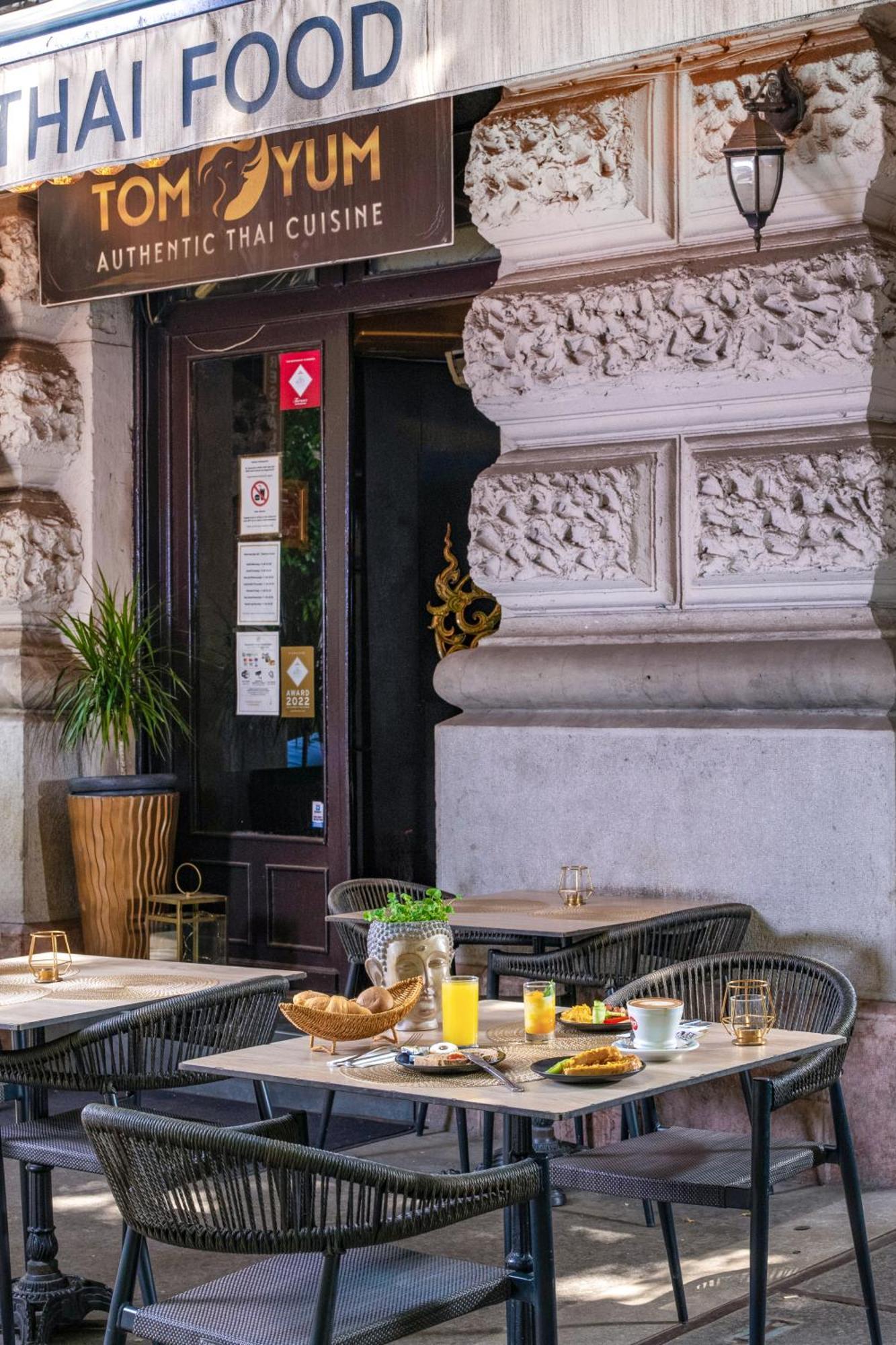 Andrassy Thai Hotel Budapest Eksteriør billede