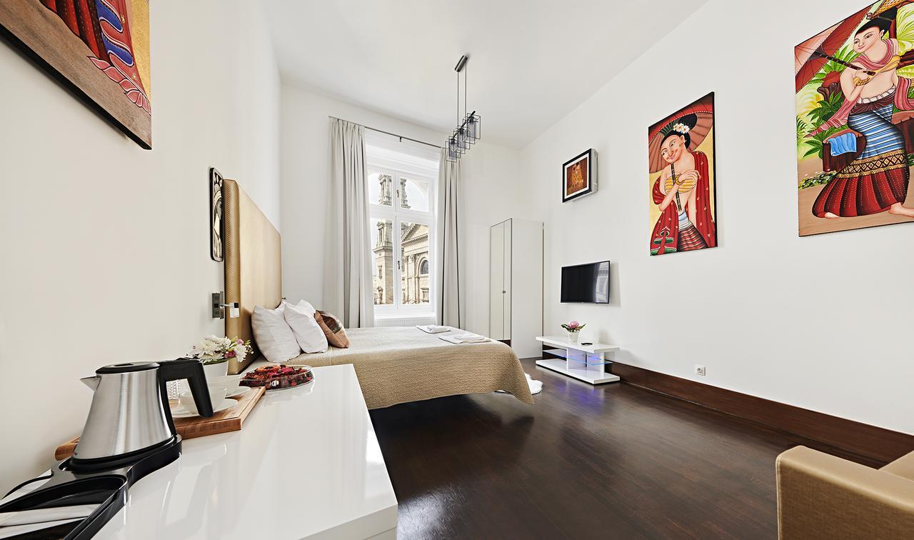 Andrassy Thai Hotel Budapest Eksteriør billede